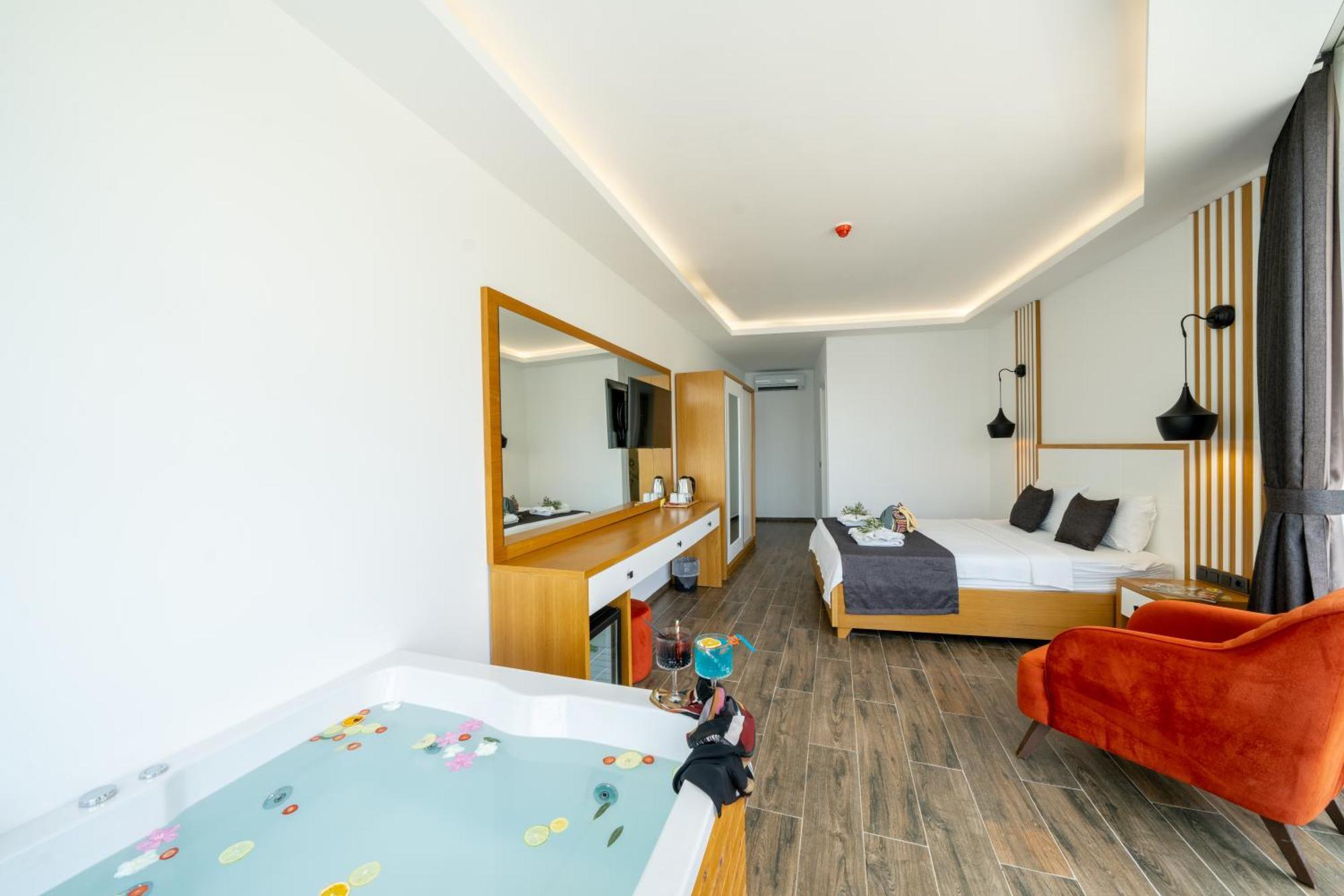 Kalkan Beach Park Hotel 카스 외부 사진